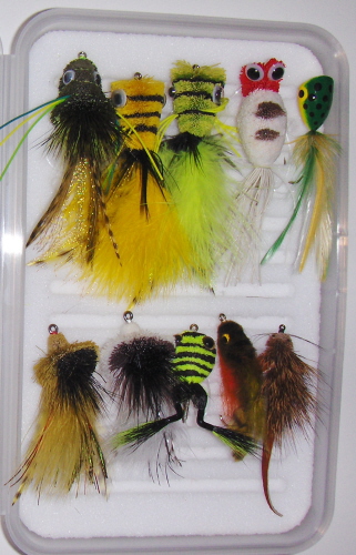 Deerhair Bass Bug Fly <br /> #2 - Black/Red